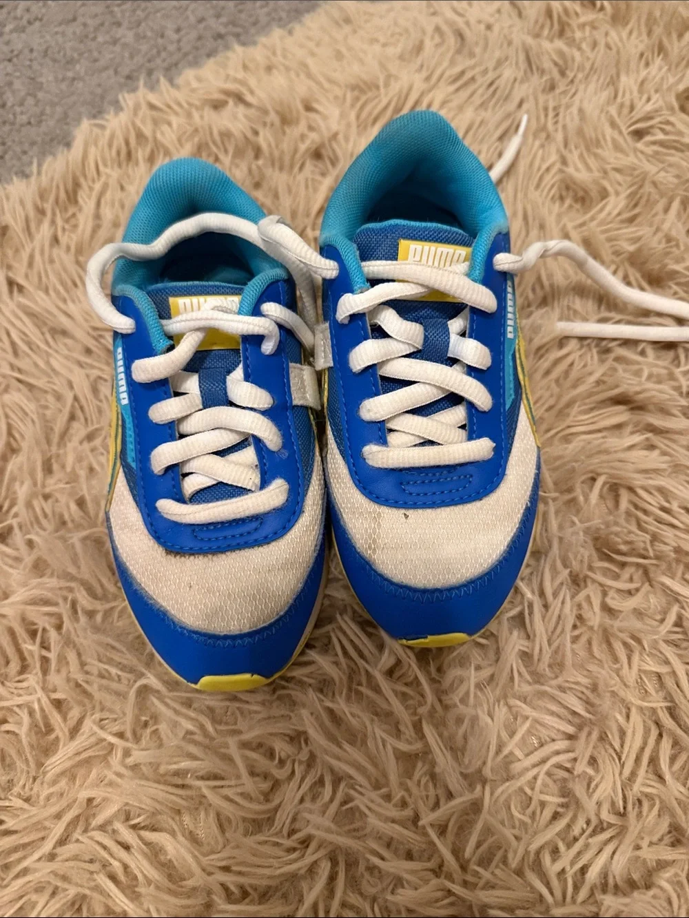 Puma Kids Blue, Yellow & White Lightweight Sneakers